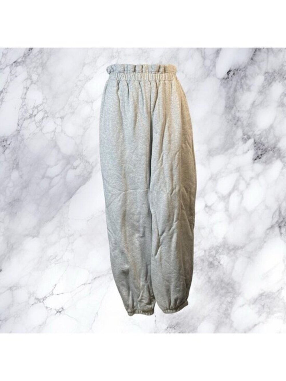 GRLFRND Amylia Oversized Jogger Pant in Gray